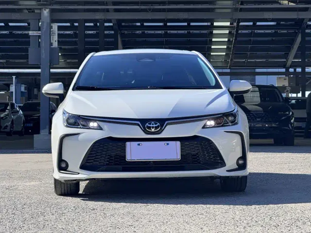 Toyota Corolla — Фото автомобиля 6