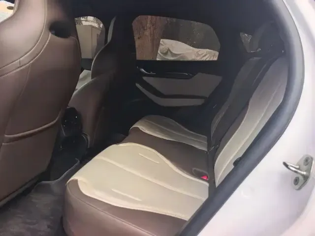 BYD Qin PLUS — Фото автомобиля 11
