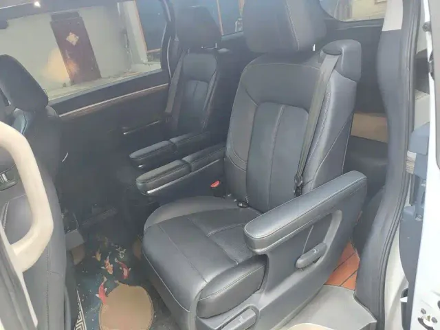GAC Trumpchi M8 — Фото автомобиля 18