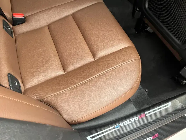 Volvo S60 — Фото автомобиля 27