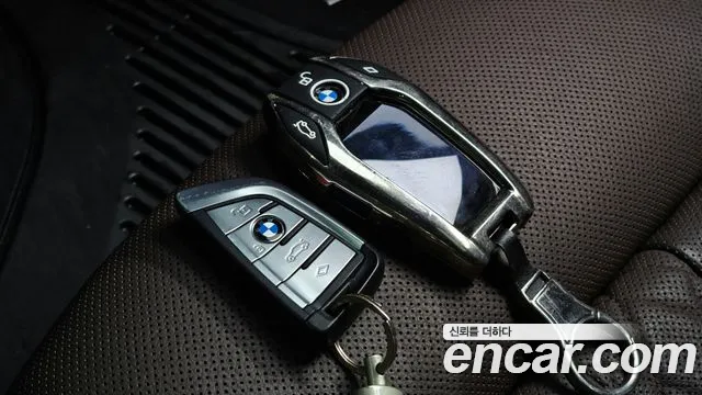 BMW 5 Series G30 — Фото автомобиля 17
