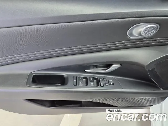 Hyundai AVANTE Smart — Фото автомобиля 11