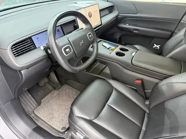 Xpeng G6 — Фото автомобиля 4