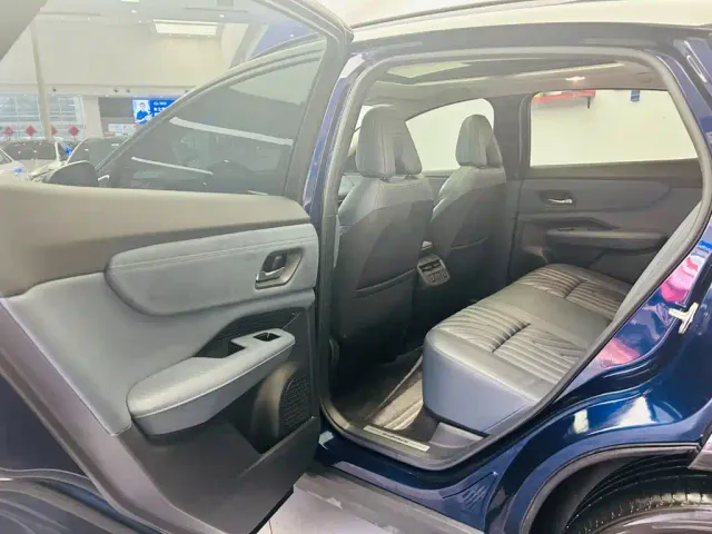 Nissan Ariya — Фото автомобиля 23