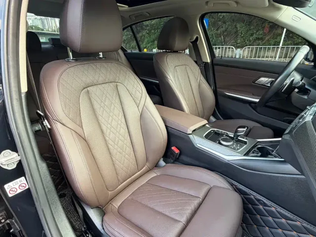 BMW 3 Series — Фото автомобиля 13