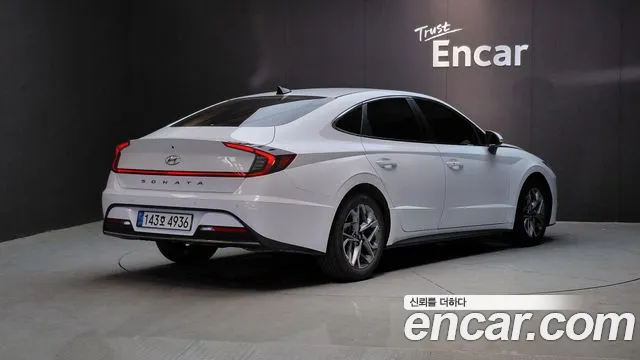 Hyundai Sonata Sonata (DN8) 2.0 LPG(Для проката) — Фото автомобиля 2