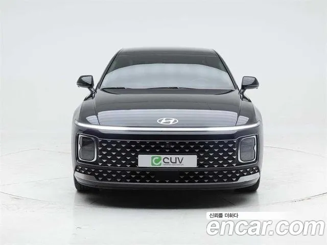 Hyundai Grandeur GN7 — Фото автомобиля 2
