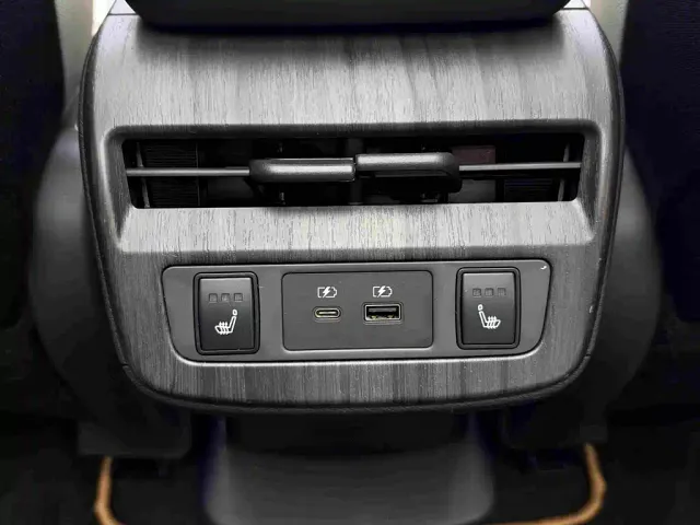 Nissan Ariya — Фото автомобиля 16