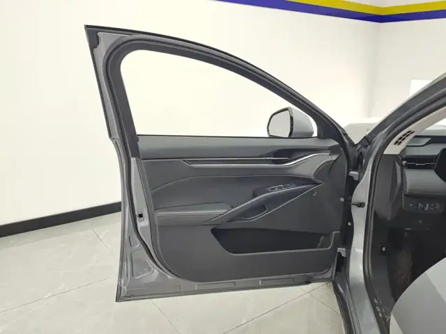 Ford Mondeo — Фото автомобиля 7