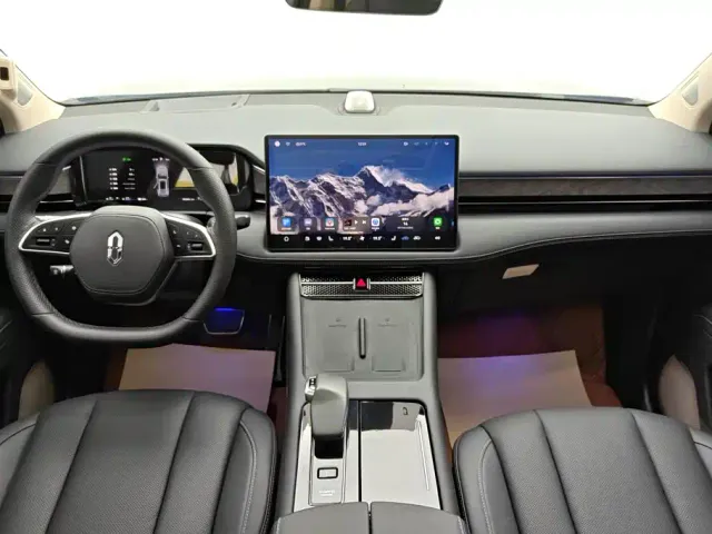 Aito M7 — Фото автомобиля 12