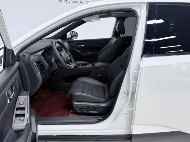 Nissan Qashqai — Фото автомобиля 10