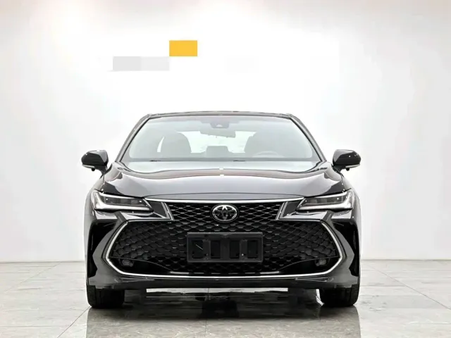Toyota Avalon — Фото автомобиля 2