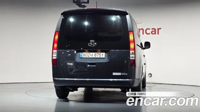 Hyundai Staria — Фото автомобиля 4