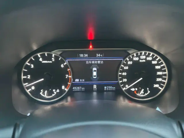 Nissan Teana — Фото автомобиля 18