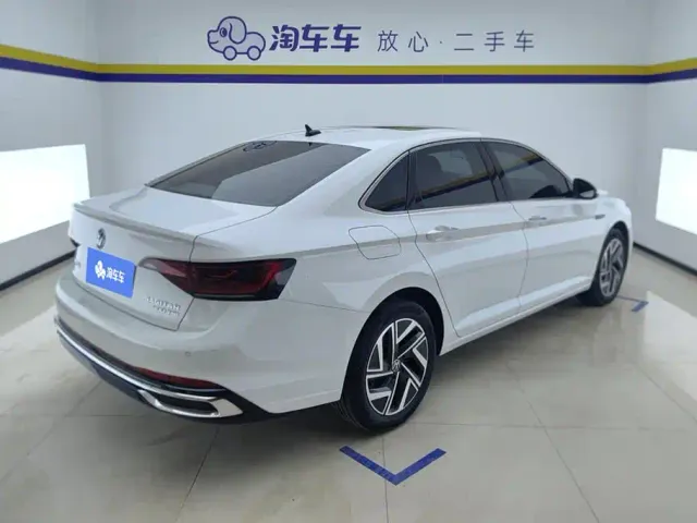 Volkswagen Sagitar — Фото автомобиля 3