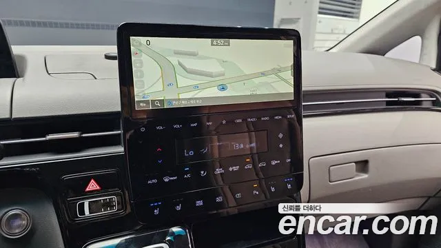 Hyundai Staria Staria — Фото автомобиля 12