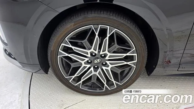 Hyundai Grandeur GN7 — Фото автомобиля 5