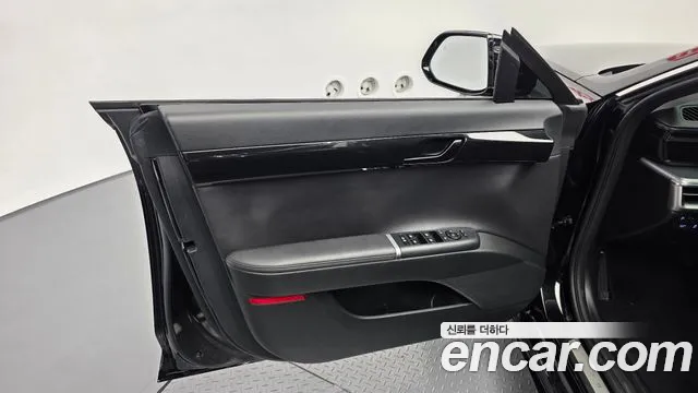 Hyundai Grandeur — Фото автомобиля 22