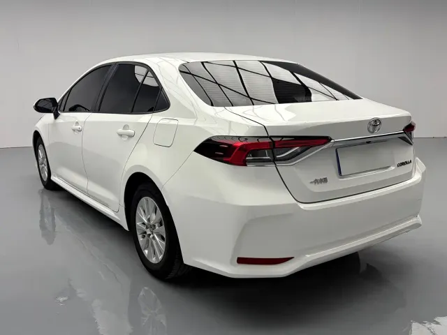 Toyota Corolla — Фото автомобиля 18