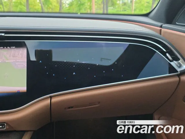 Mercedes-Benz E-Class — Фото автомобиля 18