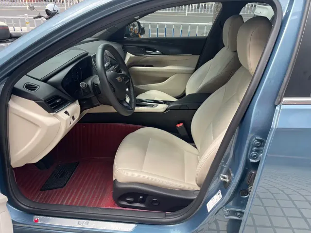 Cadillac CT4 — Фото автомобиля 8