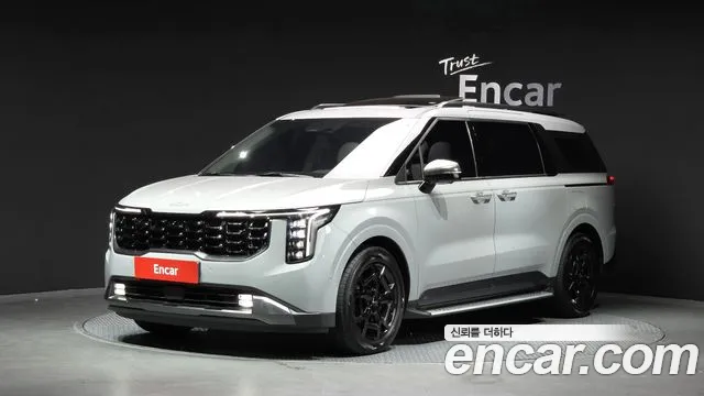 Фотография автомобиля — Kia Carnival Generation 4