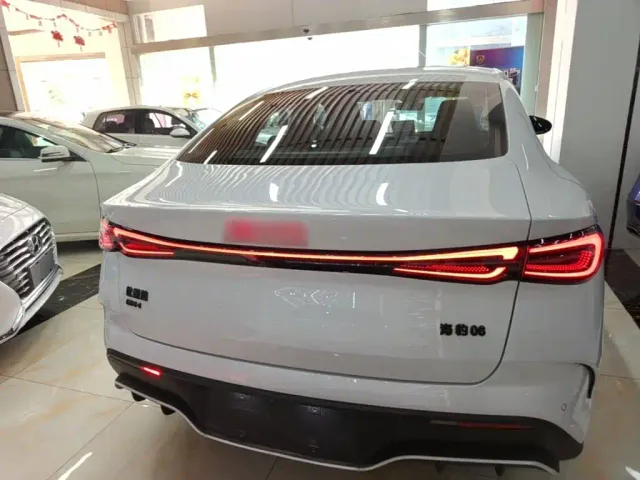 BYD Seal 06 — Фото автомобиля 5