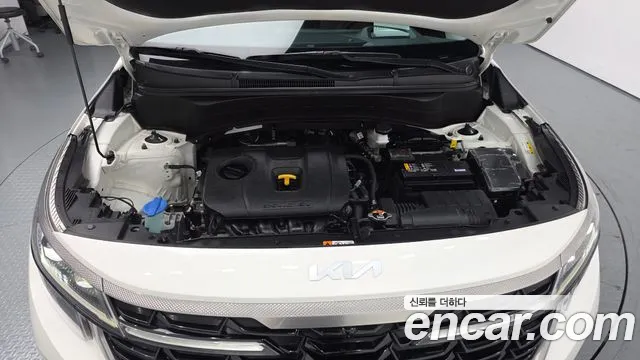 Kia Seltos Новый Seltos Бензин 2.0 2WD — Фото автомобиля 6