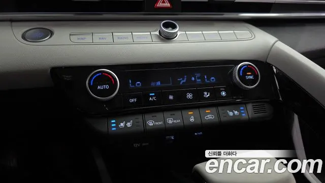 Hyundai AVANTE Avante (CN7) — Фото автомобиля 24