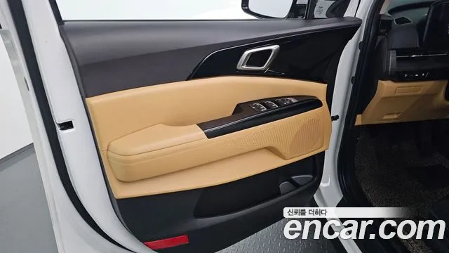Kia Canival Carnival 4 поколение Дизель 9 мест Prestige — Фото автомобиля 24