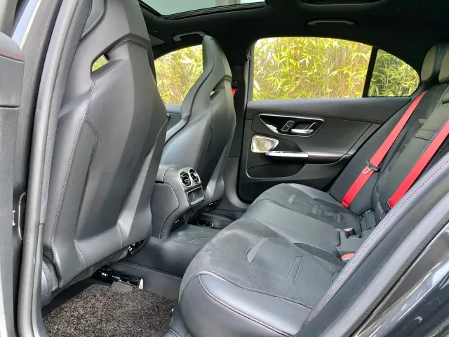 Mercedes-Benz C-Class AMG — Фото автомобиля 12