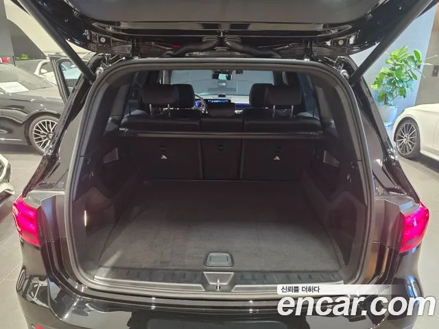 Mercedes-Benz GLB-Class — Фото автомобиля 13