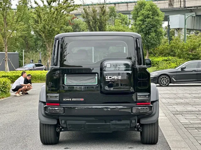 iCAR V23 — Фото автомобиля 5