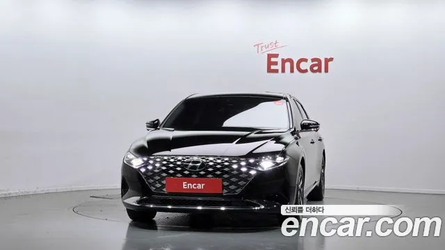 Hyundai Grandeur (New) Hybrid — Фото автомобиля 3