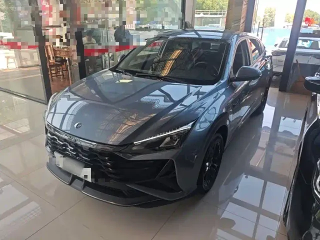Фотография автомобиля — Dongfeng Yixuan