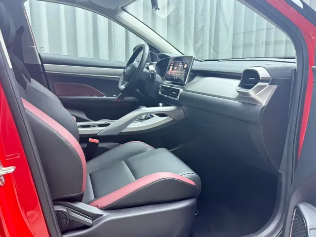 Geely Binyue — Фото автомобиля 17