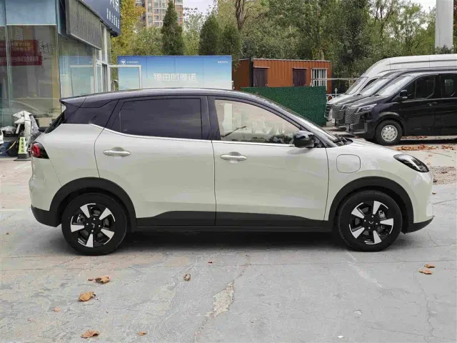 Wuling Binguo PLUS — Фото автомобиля 3