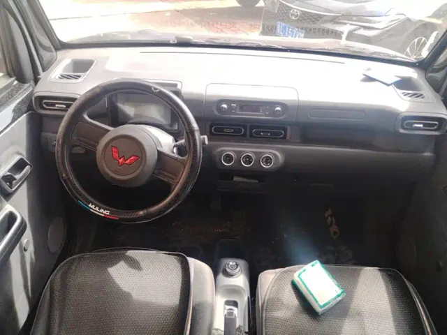 Wuling Zhiguang NEV — Фото автомобиля 12