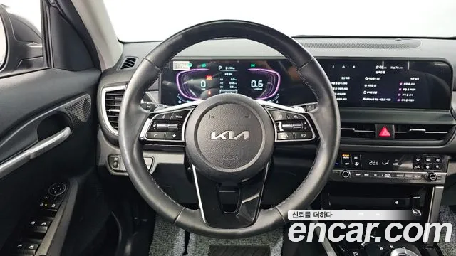 Kia Seltos New — Фото автомобиля 15