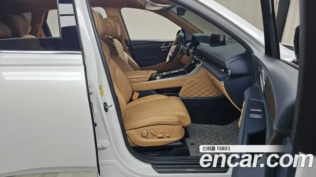 Genesis GV80 — Фото автомобиля 16