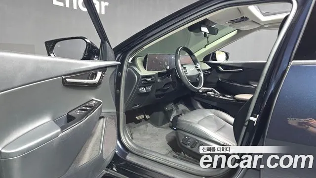 Kia EV6 — Фото автомобиля 15