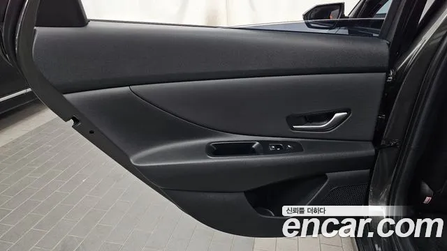 Hyundai Avante CN7 — Фото автомобиля 14