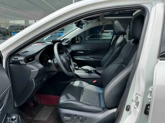 Toyota Venza — Фото автомобиля 4