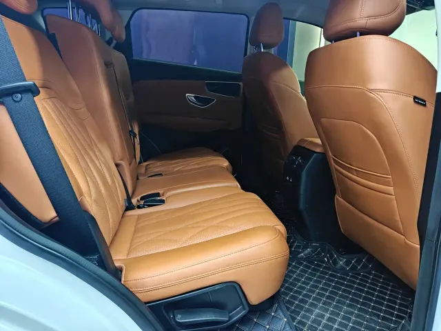 Jetour X70 Plus — Фото автомобиля 12