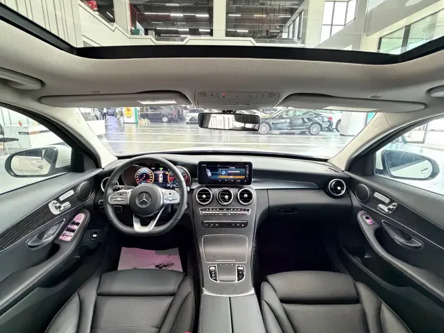 Mercedes-Benz C-Class — Фото автомобиля 15
