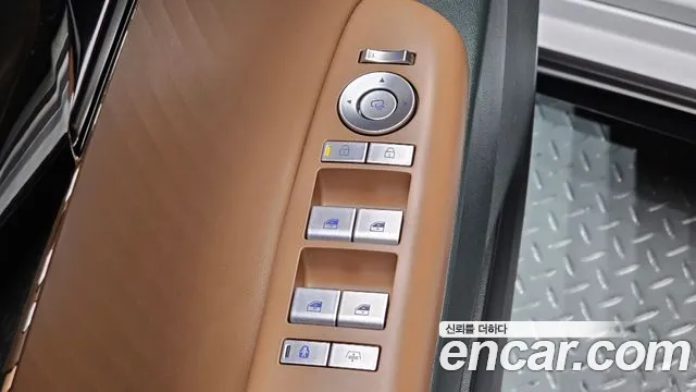 Hyundai Grandeur GN7 — Фото автомобиля 24