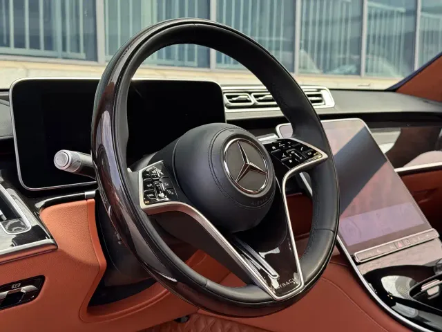 Mercedes-Benz Maybach S-Class — Фото автомобиля 9