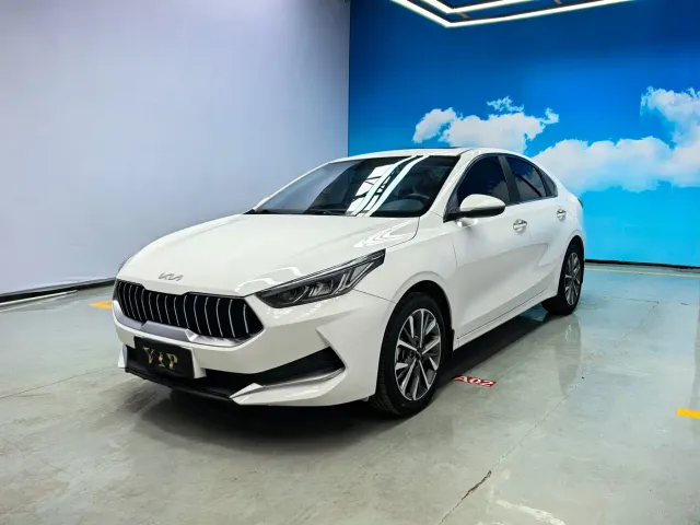 Kia K3 — Фото автомобиля 3