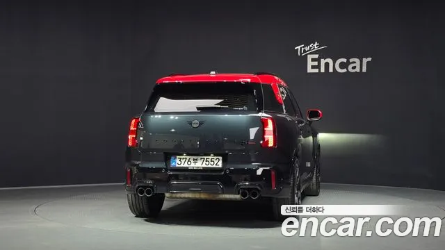 Mini Countryman — Фото автомобиля 3