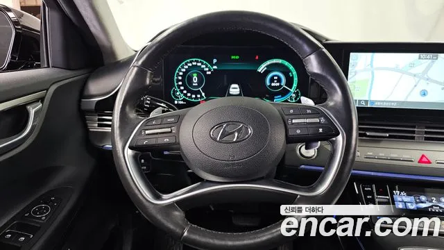 Hyundai Grandeur Grandeur (New) Hybrid — Фото автомобиля 13